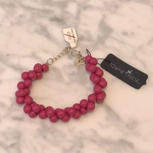 Magenta beaded bracelet by Towne & Reese